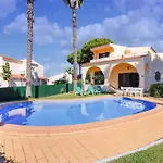 Modern Villa With A Private Pool Villa *