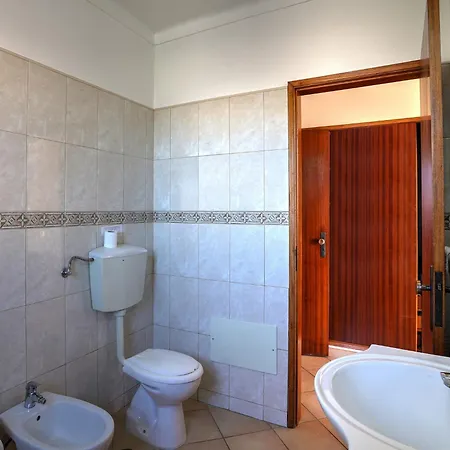 Modern With A Private Pool * Vilamoura